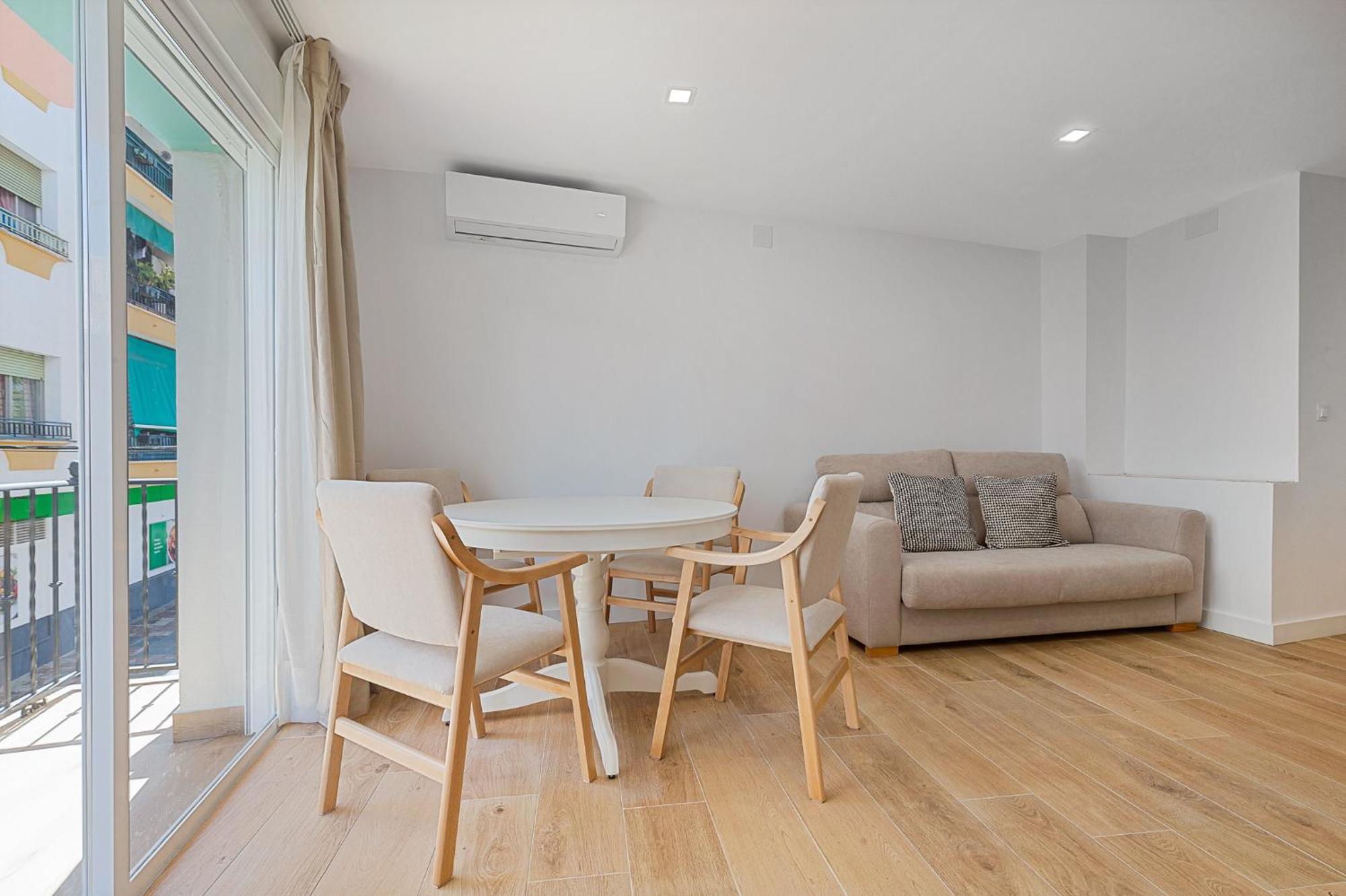Dennilenni A Marbella Centro Appartement Buitenkant foto